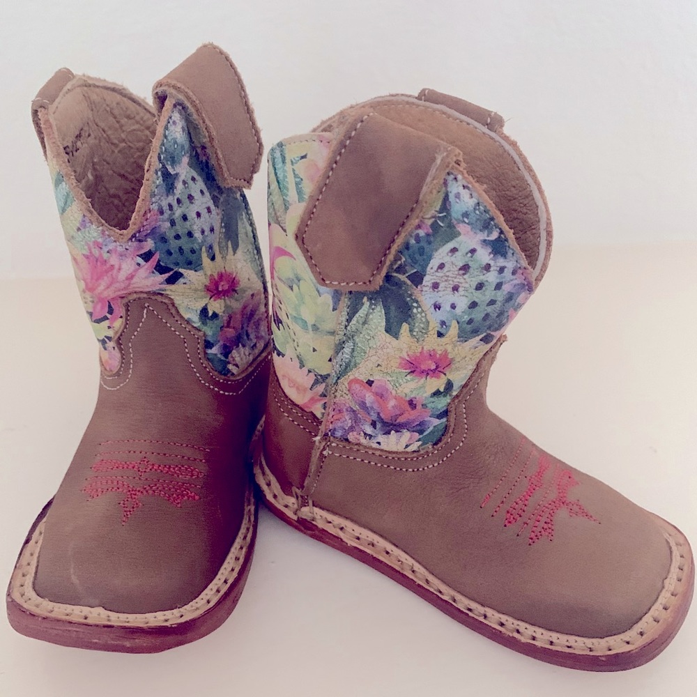 Boot barn cowgirl boots